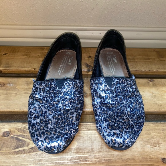 *FREE SHIPPING* Leopard Sequin Toms - Picture 2 of 5